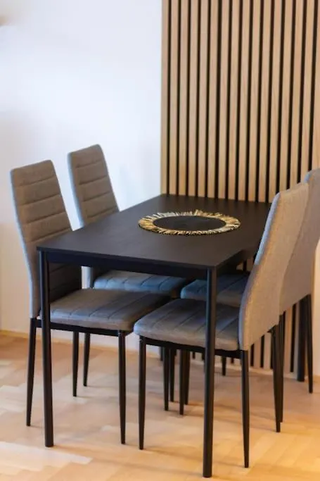 Gozsdu White Raven 3 - Terrace And Free Underground Parking Apartment Budapest
