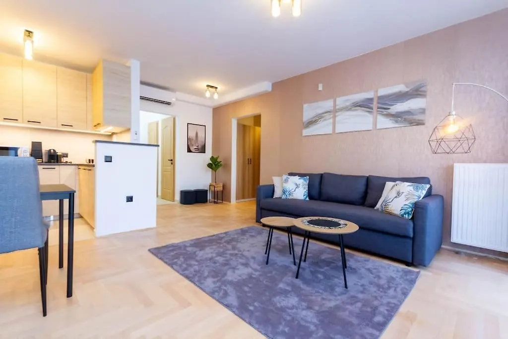 Gozsdu White Raven 3 - Terrace And Free Underground Parking Apartment Budapest