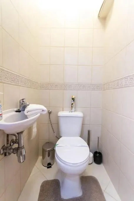 Gozsdu White Raven 3 - Terrace And Free Underground Parking Apartment Budapest
